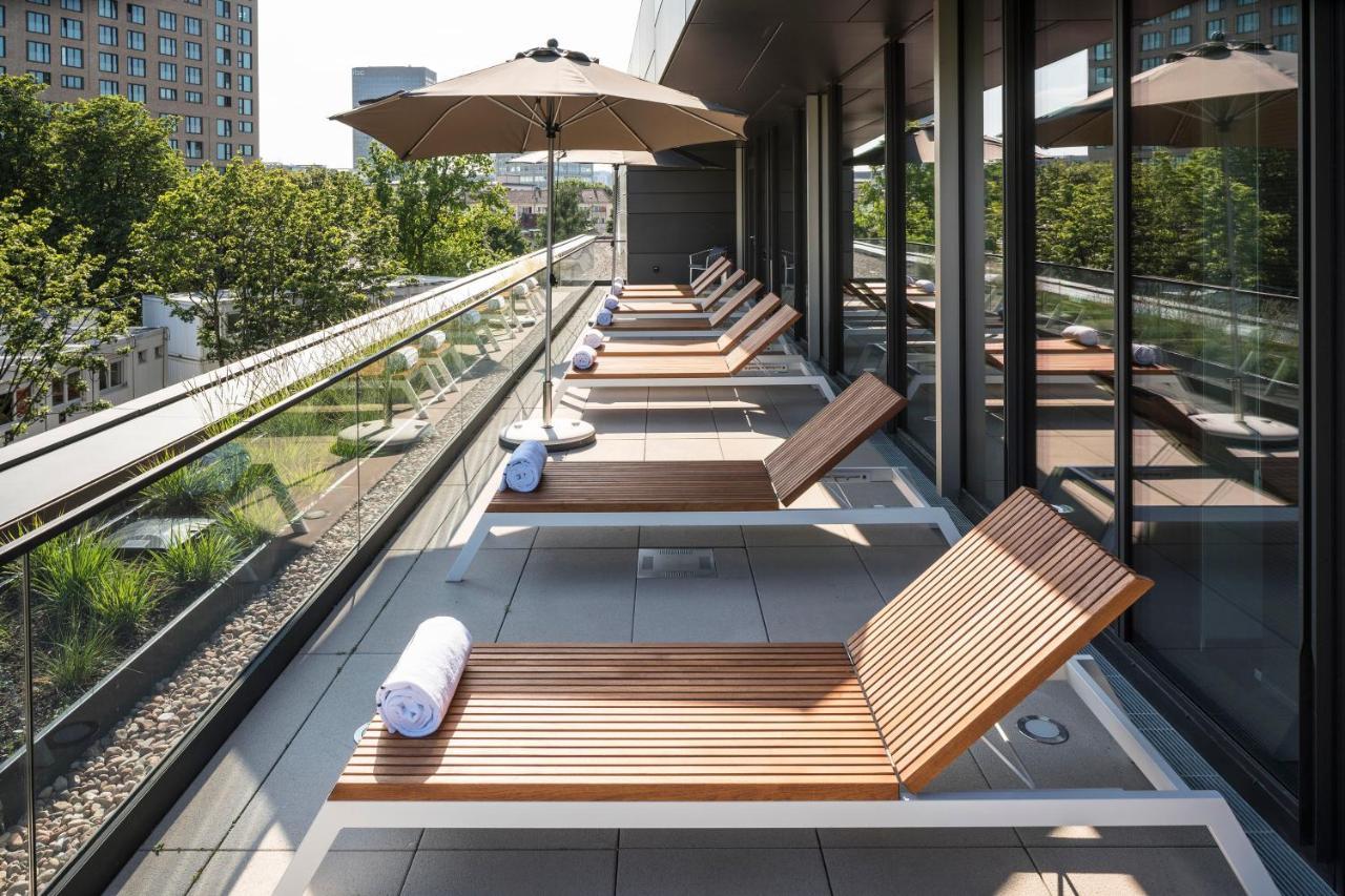 Meliá Frankfurt City Fráncfort del Meno Exterior foto