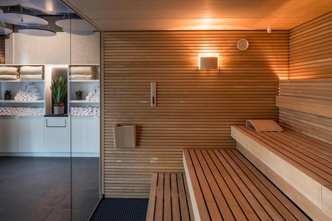 Meliá Frankfurt City Fráncfort del Meno Exterior foto